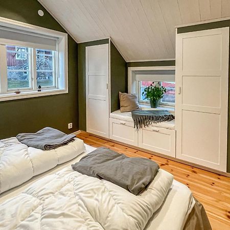 1 Bedroom Lovely Home In Moensteras Екстер'єр фото