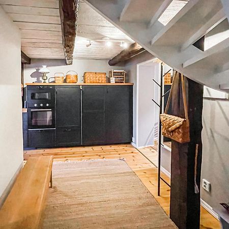 1 Bedroom Lovely Home In Moensteras Екстер'єр фото
